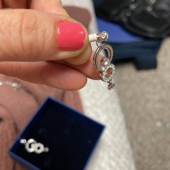 Swarovski wear 2 way earrings - Picture 3 of 7